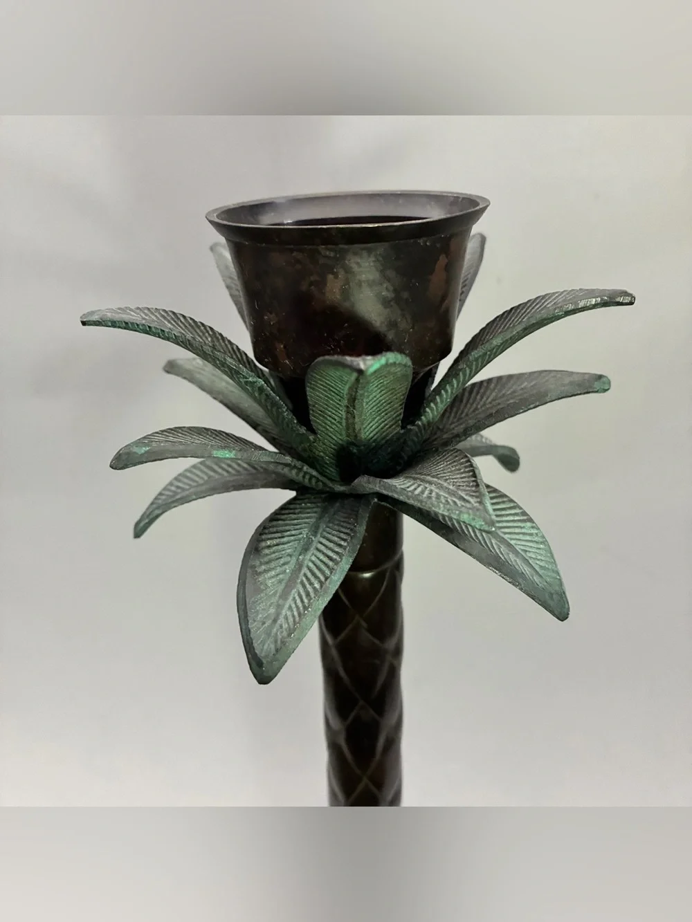 Decorative Metal Dark Bronze Palm Pillar Candle Holder